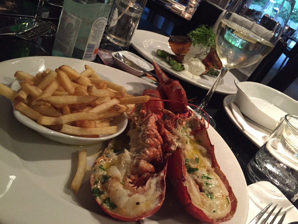 Lobster &amp; Fries my favorite 👌