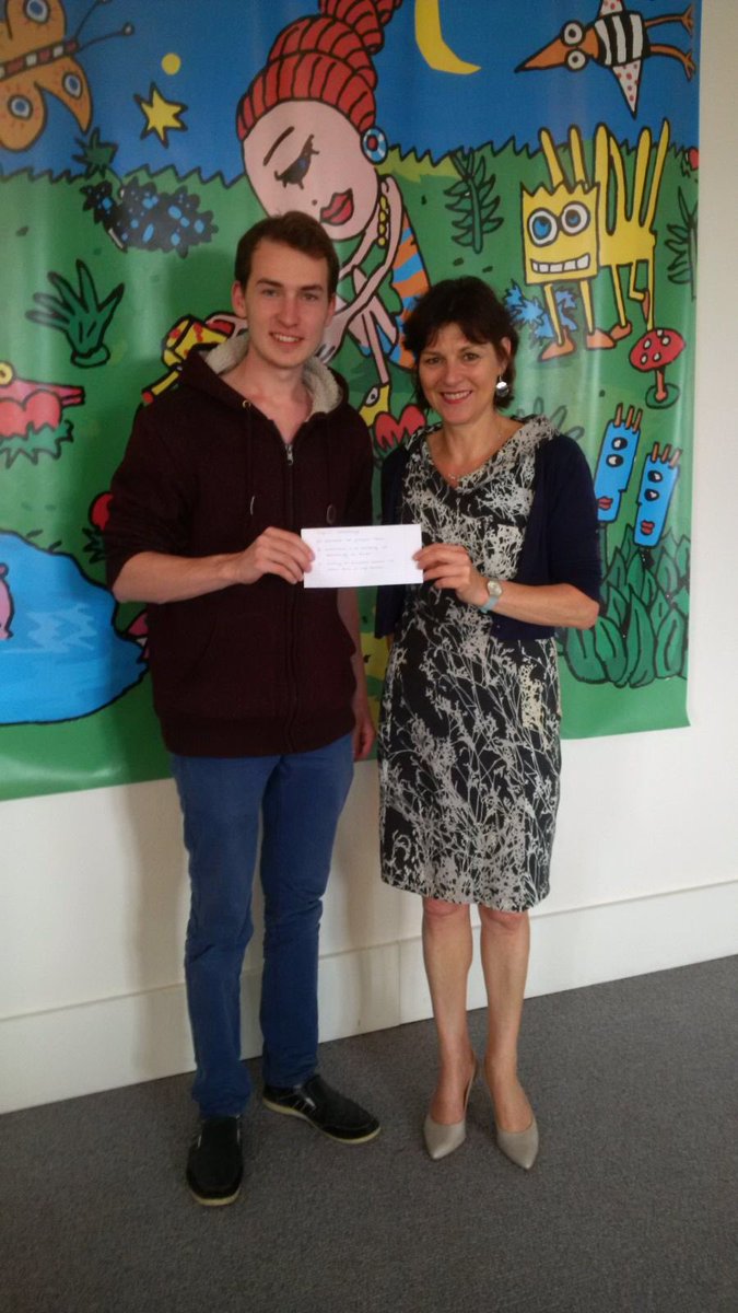 #ScavengerHunt #Kassel Team Casselfornication gibt Stadträtin Janz Vorschläge zu ÖPNV, Jugendkultur & Schulen (mic) https://t.co/XyXKu4xEYi