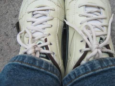 ernatitus's tweet photo. Kangen sepatu ini https://t.co/iFBOfOHDoH