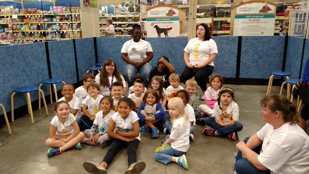pkogrady3's tweet photo. Northwestern Elementary Pre-K field trip to PetSmart 0456. 
@kelswick456 @JohnPridemore12 , https://t.co/S3P0q9AuT5