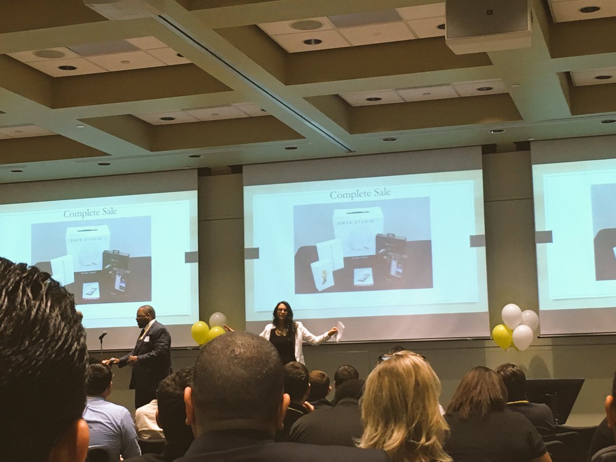 SprintMac's tweet photo. Our District leader @hbaker077 @ #DMVCEOSUMMIT @addessoj @BkHedl1 @sprintNEarea @Sprint4DMV @sprint @marceloclaure https://t.co/m2fvycZhM5