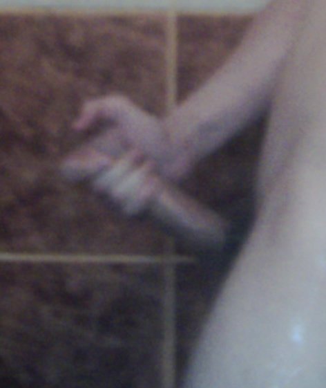 As if it's #NationalSendANudeDay and that's trending. Only post what you're comfortable sending people<a href="/tag/nationalsendanudeday"class="tags">#NationalSendANudeDay</a>