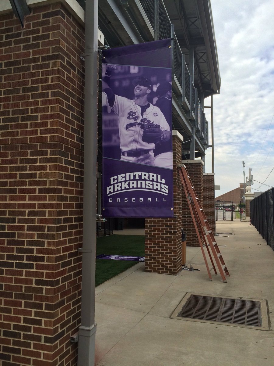 Coachharlan22's tweet image. Celebrating tradition by honoring past and present award winners and team achievements! #Legacy #ThanksAlum