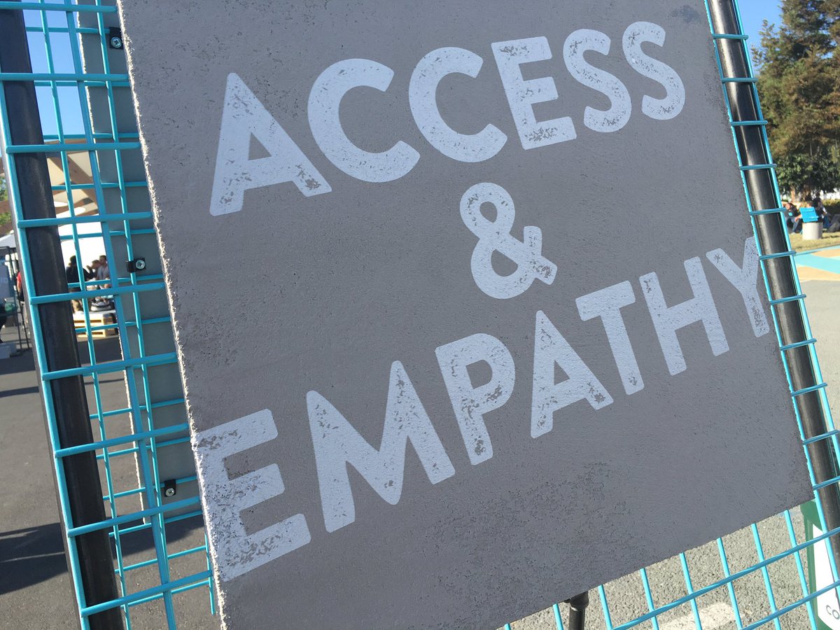 TylerJump's tweet image. Day 2 demoing refugeeinfo.eu at #io16. Find us in the Access &amp;amp; Empathy space! @theIRC @mercycorps @Googleorg