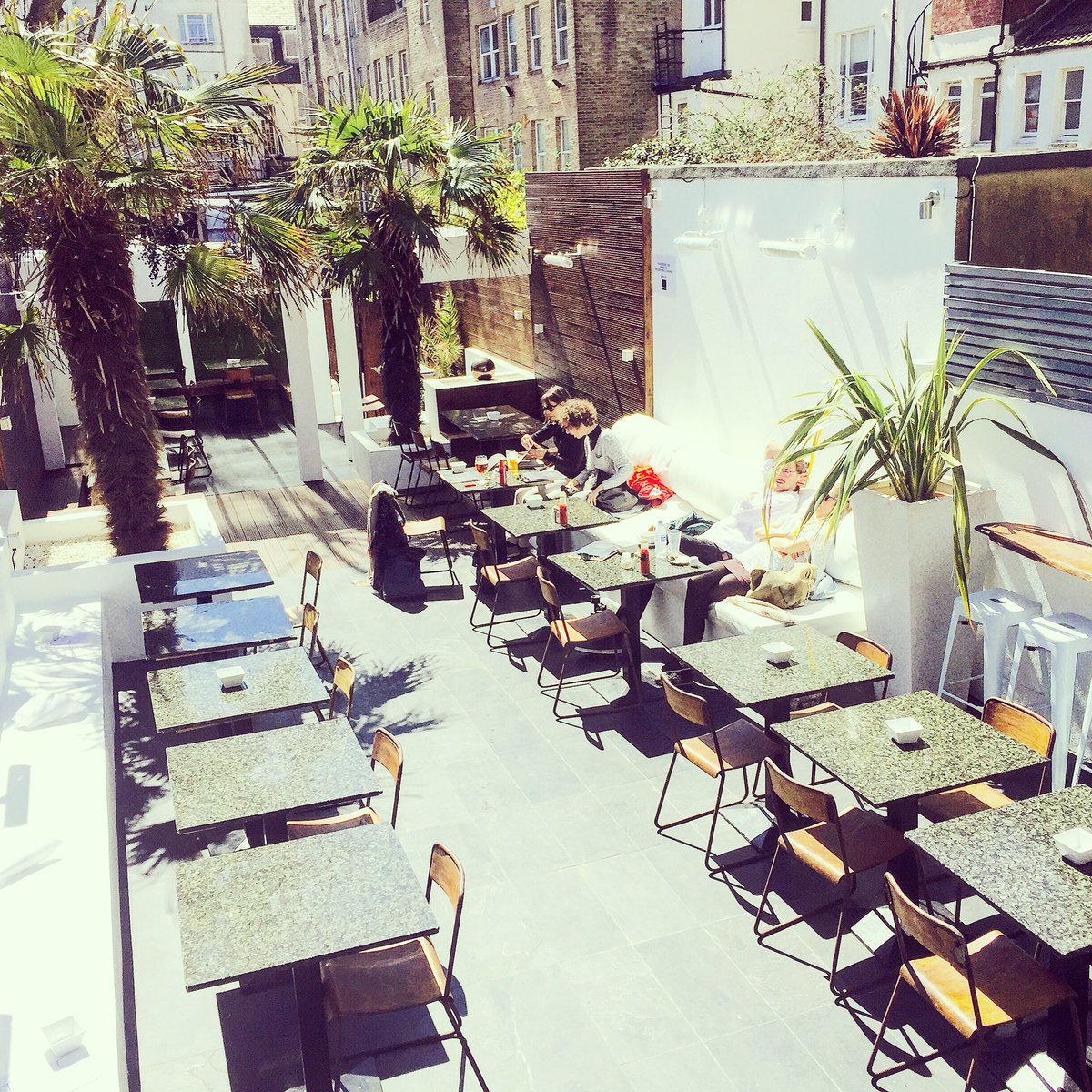 block_bar's tweet image. Discount on all food and drink for great escape wristband holders #GreatEscape #greatescape2016 #brightonlive
