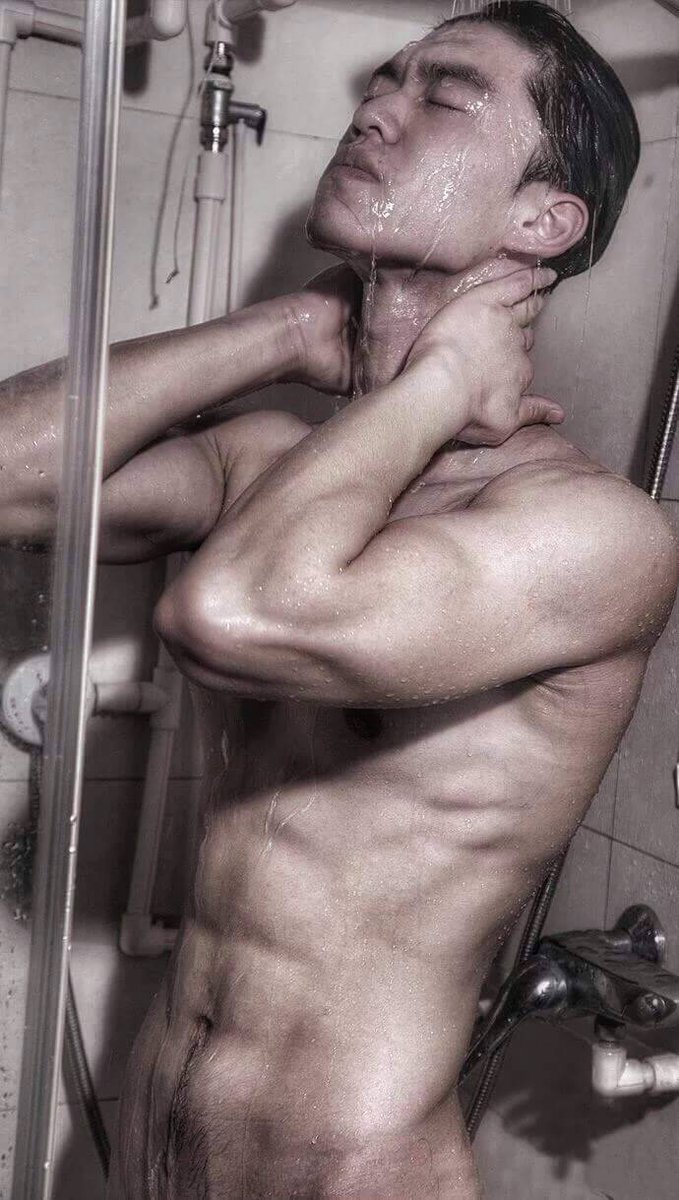 jinshow2's tweet image. เซตนี้ยอมแล้วครับ ทูลหัวของผม ^^