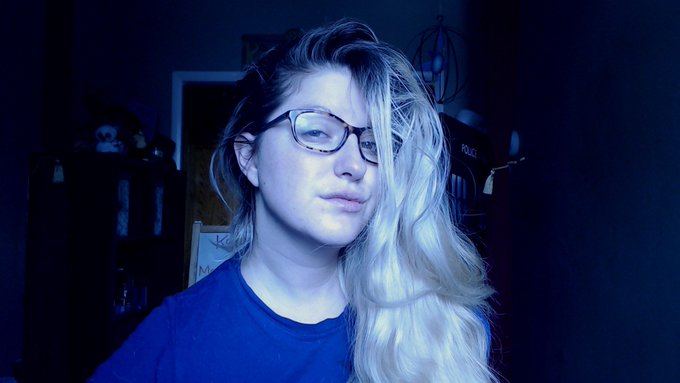 Woke up with killer bedhead today! https://t.co/XeStwBgFRe