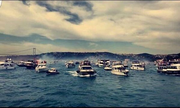 forzabesiktas's tweet photo. #ŞerefiyleHakkıyla #ŞampiyonBeşiktaş https://t.co/vQJSxThhHP