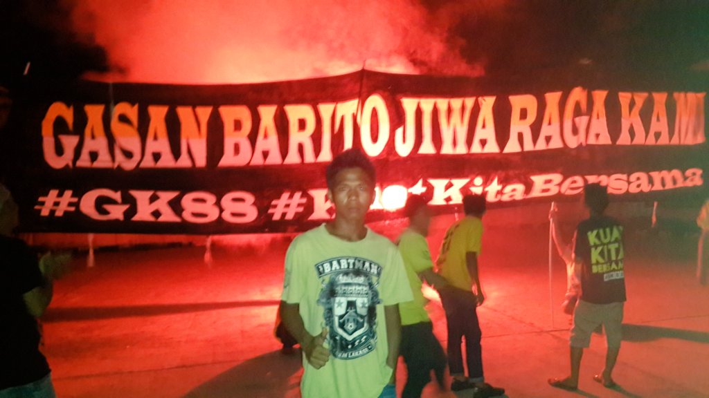 Bartman_Irak's tweet photo. Selamat ulang tahun sanak @BaritoManiaGK semoga sukses dan jaya selalu #KuatKitaBersama https://t.co/QB7IzPpx3n