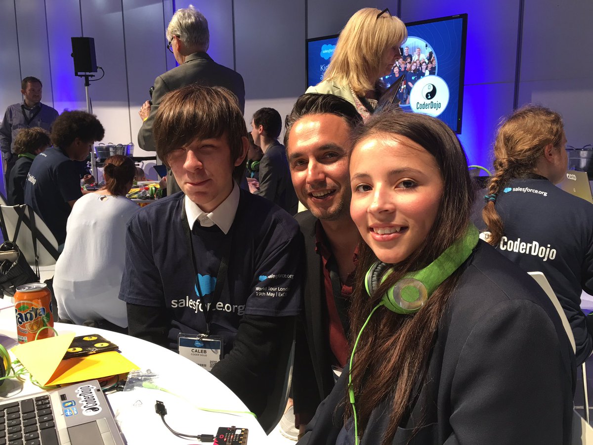 will_coleman's tweet image. Thank you to everyone who helped with the Accessibility #coderdojo at #SalesforceTour