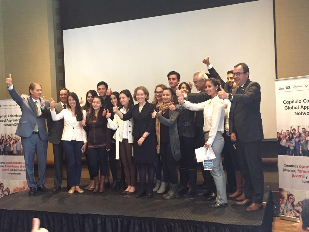GAN4Skills's tweet photo. Así culmina la inauguración #oficial de la #GANColombia en Bogotá. Todos por la #juventud #colombiana @GANColombia https://t.co/qOynC5tOe5