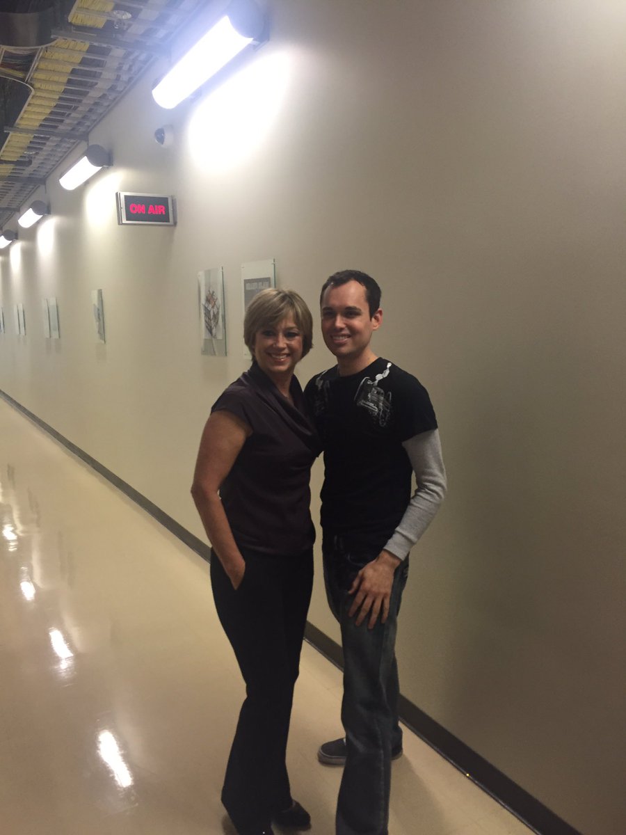 Thanks to <a href="/CBSLA/">This is (not) CBS Los Angeles 👁️</a> and producer @JosephFenity for hosting <a href="/DorothyHamill/">Dorothy Hamill</a> &amp; educating #breastcancer survivors. #BeWisER