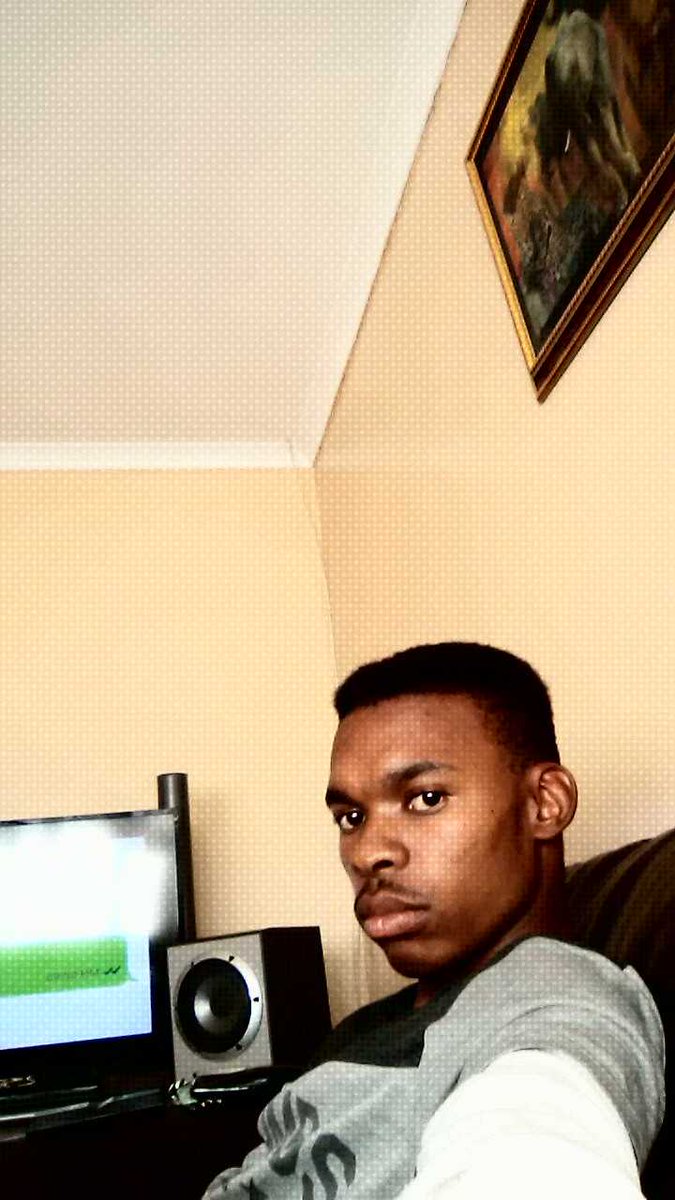 wolfworld5's tweet image. One shot....