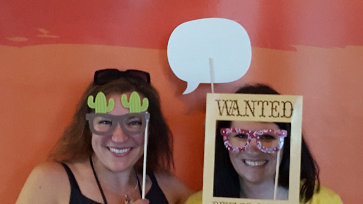 MichMerc's tweet photo. .@MattBerndt could have told me my sign was backwards. #csoconf #heresyoursign #yeehaw https://t.co/NtsbXJcpnL