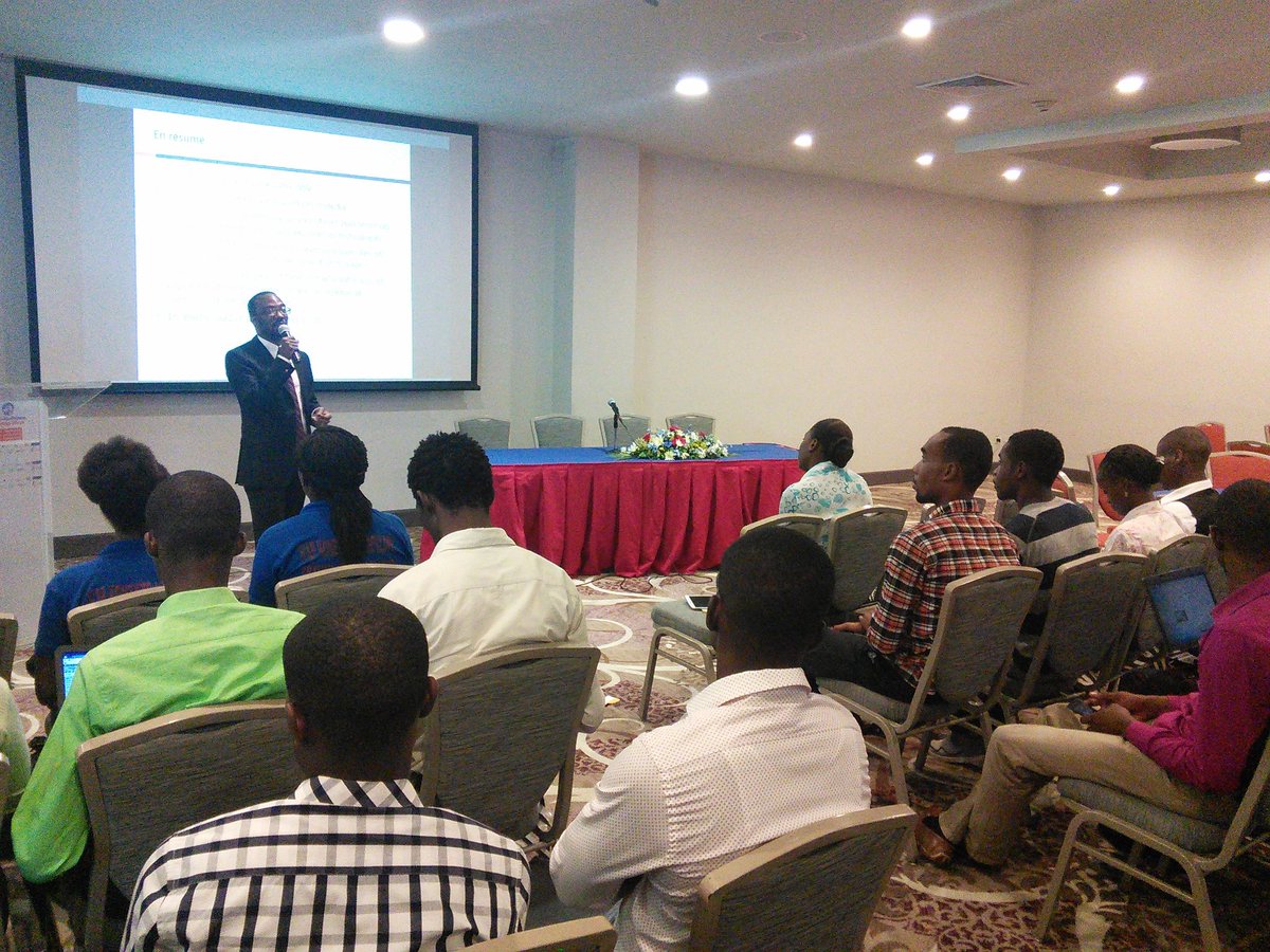 PAPSW_Tech's tweet image. "Chaque problème est une opportunité d'affaire" Stéphane Bruno, FinTech Specialist
#PAPSW_TECH
#IEEE
#IEEE_HAITI