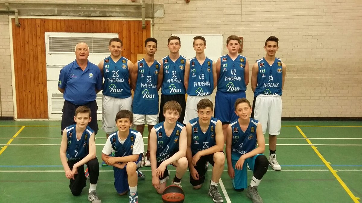 CheshireNix's tweet photo. Training tonight @CPhoenixJrsBC https://t.co/7gBJzPkjx5