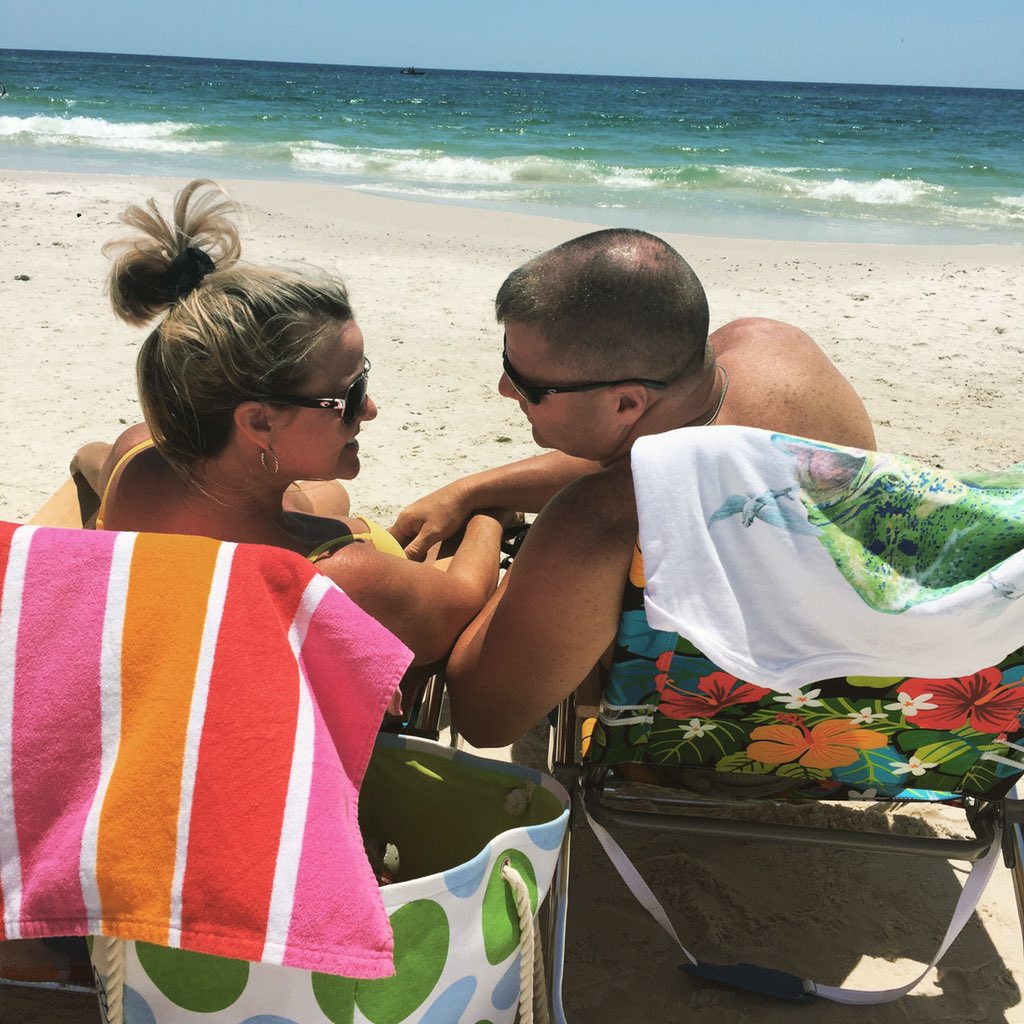 ManessDaphne's tweet photo. Wishing I was back at the beach. https://t.co/QaeSzw6ZJt