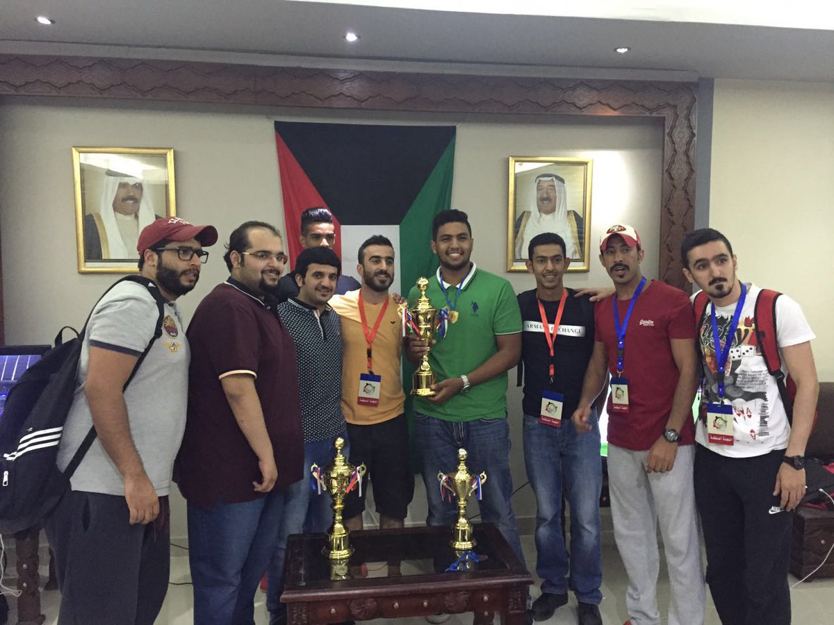 EGNUKS's tweet photo. ترتيب المراكز الثلاث في بطولة FIFA16
1 فهد الوهيب
2 سالم أحمد حجي
3 عامر الكندري 

#المهرجان_الطلابي 💙
#طلبة_مصر https://t.co/1Q2KVcJYEv