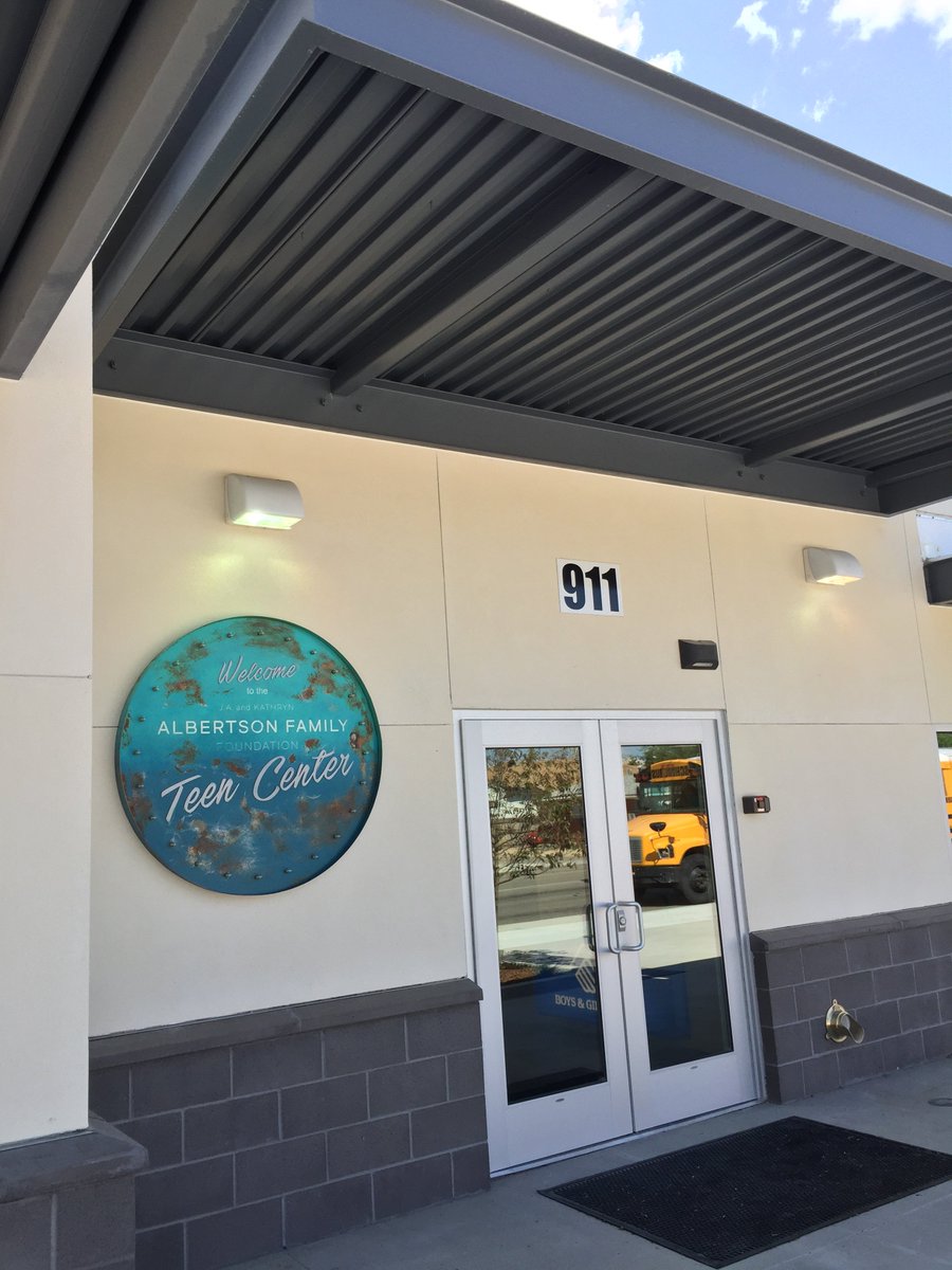 Congrats to <a href="/meridianbgcteen/">MeridianBGCTeen</a> for grand opening of new Boys &amp; Girls Club and teen center! #limitlesslearning