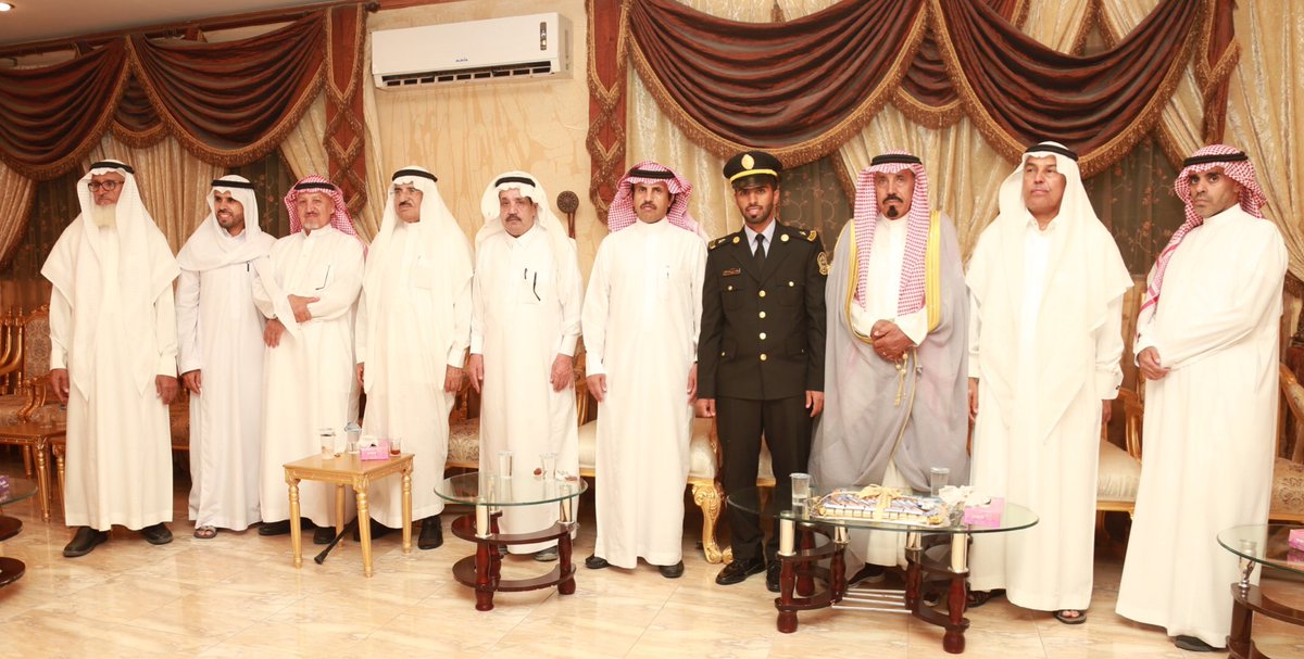 3merSaeed's tweet photo. نبارك لعبدالرحمن بن محمد الحجي التخرج برتبة ملازم من كلية الملك خالد العسكرية #الشباب #العويس_2021 #الرياض https://t.co/WPntI8Ic7n