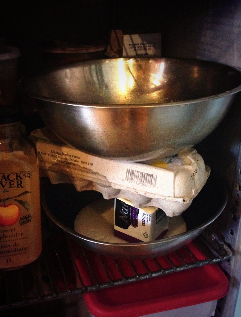 bitchmakescake's tweet image. There&apos;s a special place in hell for people who can work like this  #pastryproblems #bakerlife  #serenitynow