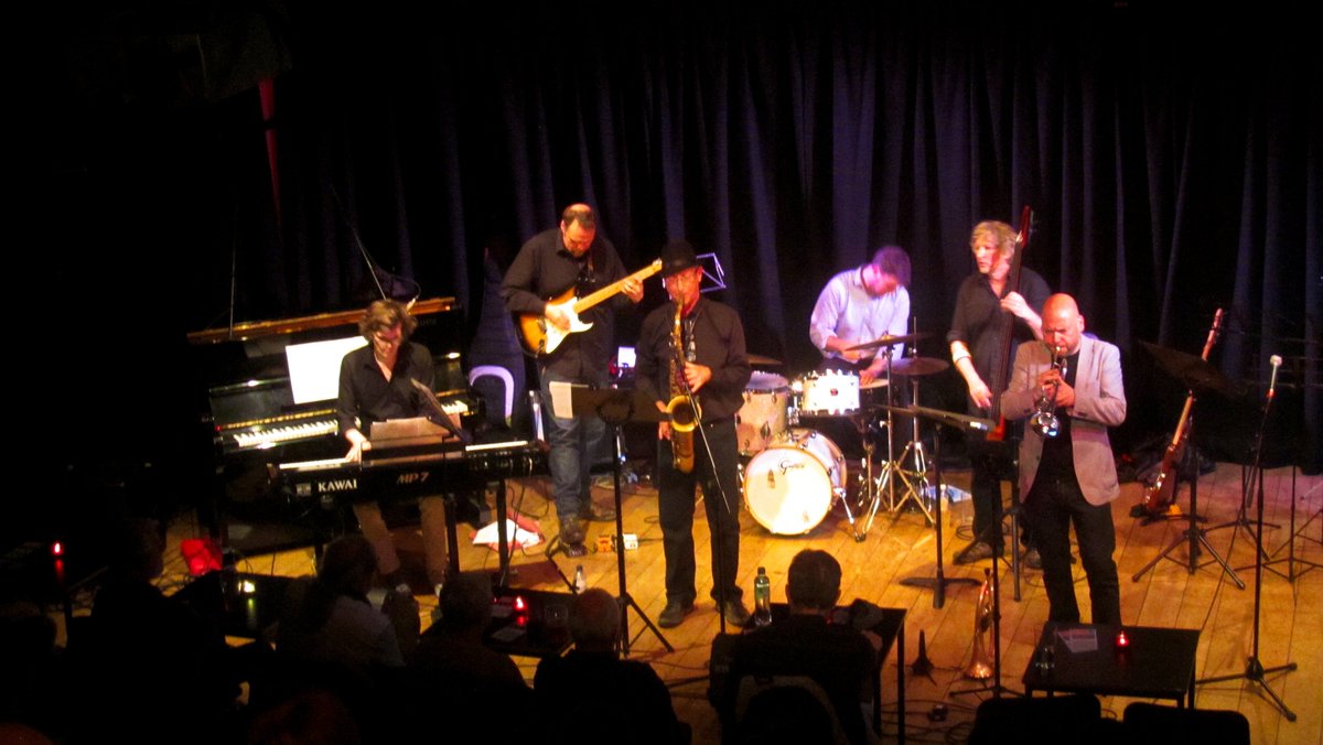 "Abtuse" played an exhilarating support set at <a href="/Seven_Arts/">Seven</a> tonight -they started in our workshops - so welcome back!