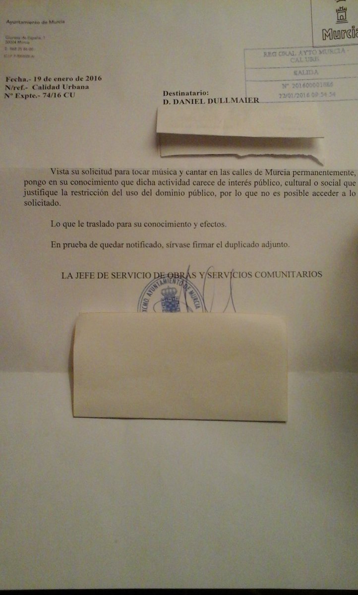 Vergonzosa la forma en que el ayto.de Murcia niega de forma sistemática licencias a musicos callejeros.Yo incluído.