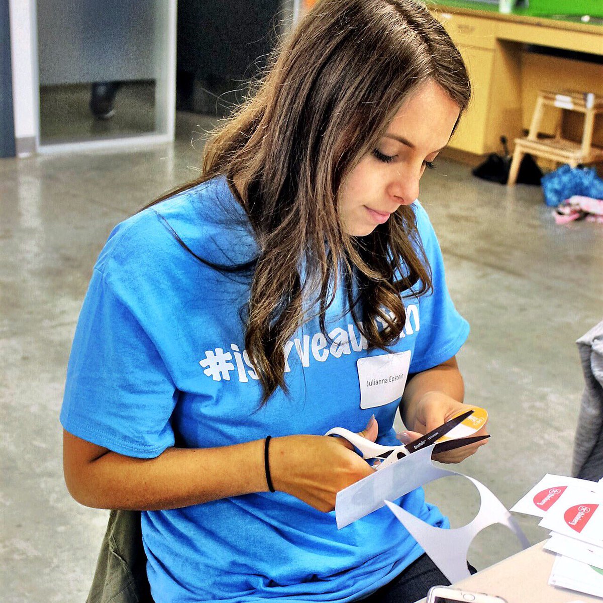ThinkeryATX's tweet photo. This morning, we were joined by student #volunteers from @WHSChaps. Thank you for your service! #IServeAustin https://t.co/G6xAa6K3lv