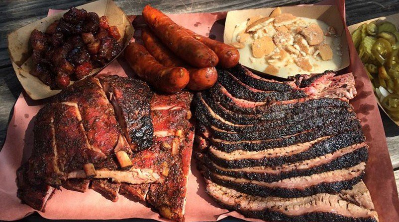 BRWalkoff's tweet image. Suspended but not hungry: Texas restaurant offers Rangers 2B Rougned Odor free BBQ for life 
ble.ac/1Tsjiuy