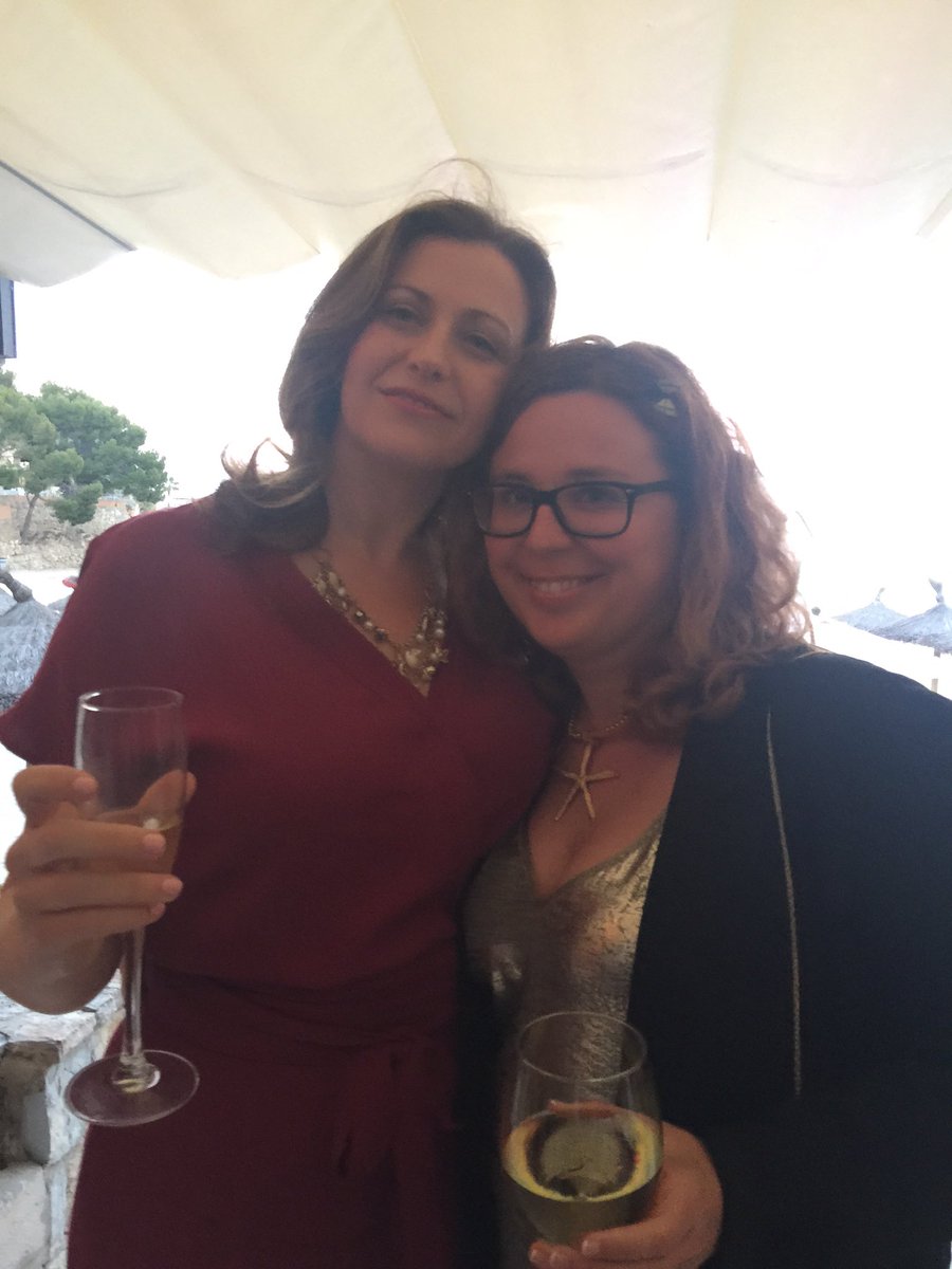 Pink_Palma's tweet photo. En el 13 Aniversario de @Bal_Illetas #Empiezaelverano #PinkPalma https://t.co/P4ZXiGUPeP