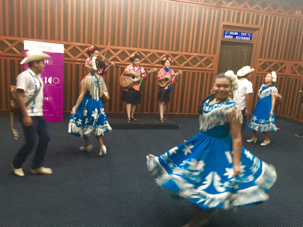 alefrausto's tweet photo. Ensamble Juvenil Huasteco que viajará al Festival #MoscowMeetFriends @FomentoMusical @cultura_mx #Tamps #Pue #SLP https://t.co/AMuoCNud7D
