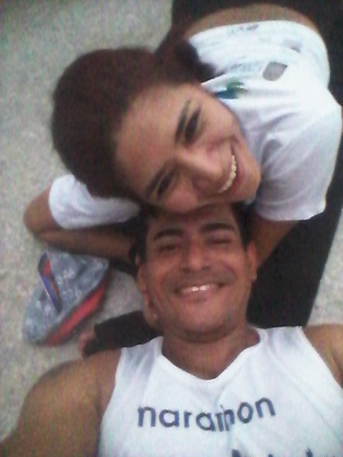 MarthaChuya's tweet photo. #Feliz #ConMiEsposito  #Entrenandoafull #Yoporquepuedo 🎻💑💘💋💞 https://t.co/NvP0zhznpg