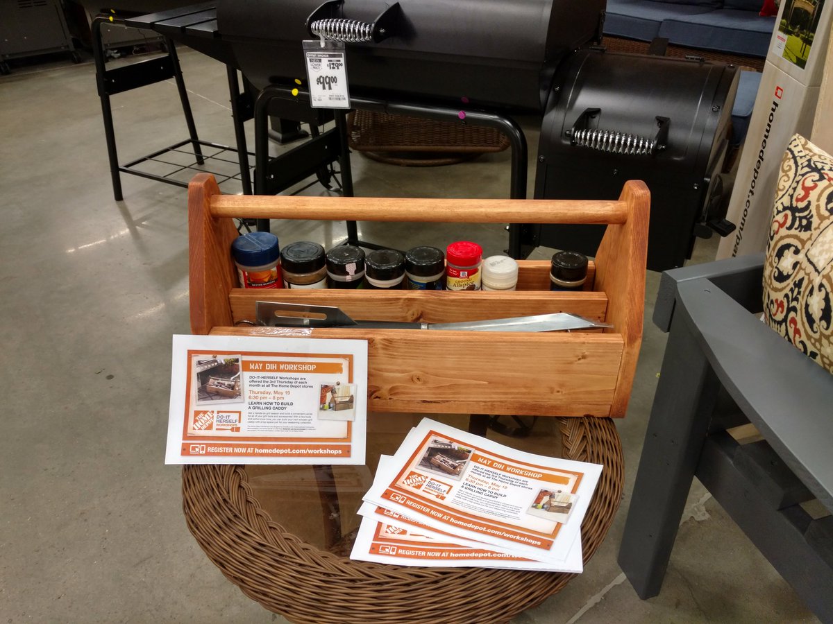 BarttheBuilder's tweet photo. 6:30 tonight join me for our #DIHWorkshop @TheHOOVdepot881 We will build a custom grilling caddy. #bartthebuilder https://t.co/F76PXfYZtx