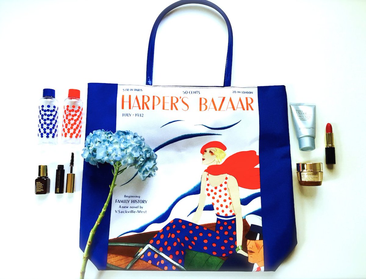 davelackie's tweet photo. I'm giving away this chic Lauder Summer Gift With Purchase at Hudson's Bay! To enter follow @davelackie &amp; RT https://t.co/l3gxFOXJbU