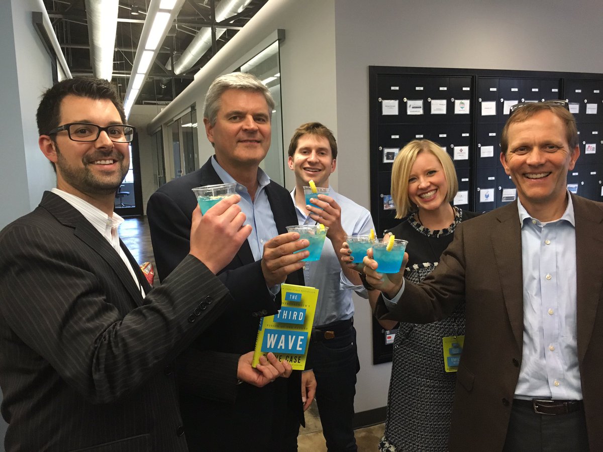 An <a href="/entrecenter/">Nashville Entrepreneur Center</a> toast 2 <a href="/SteveCase/">Steve Case</a> &amp; <a href="/ThirdWaveBook/">The Third Wave</a> thx 4 sharing ur wisdom w/Nashville #HappyHour cc <a href="/IngramContent/">Ingram Content Group</a>