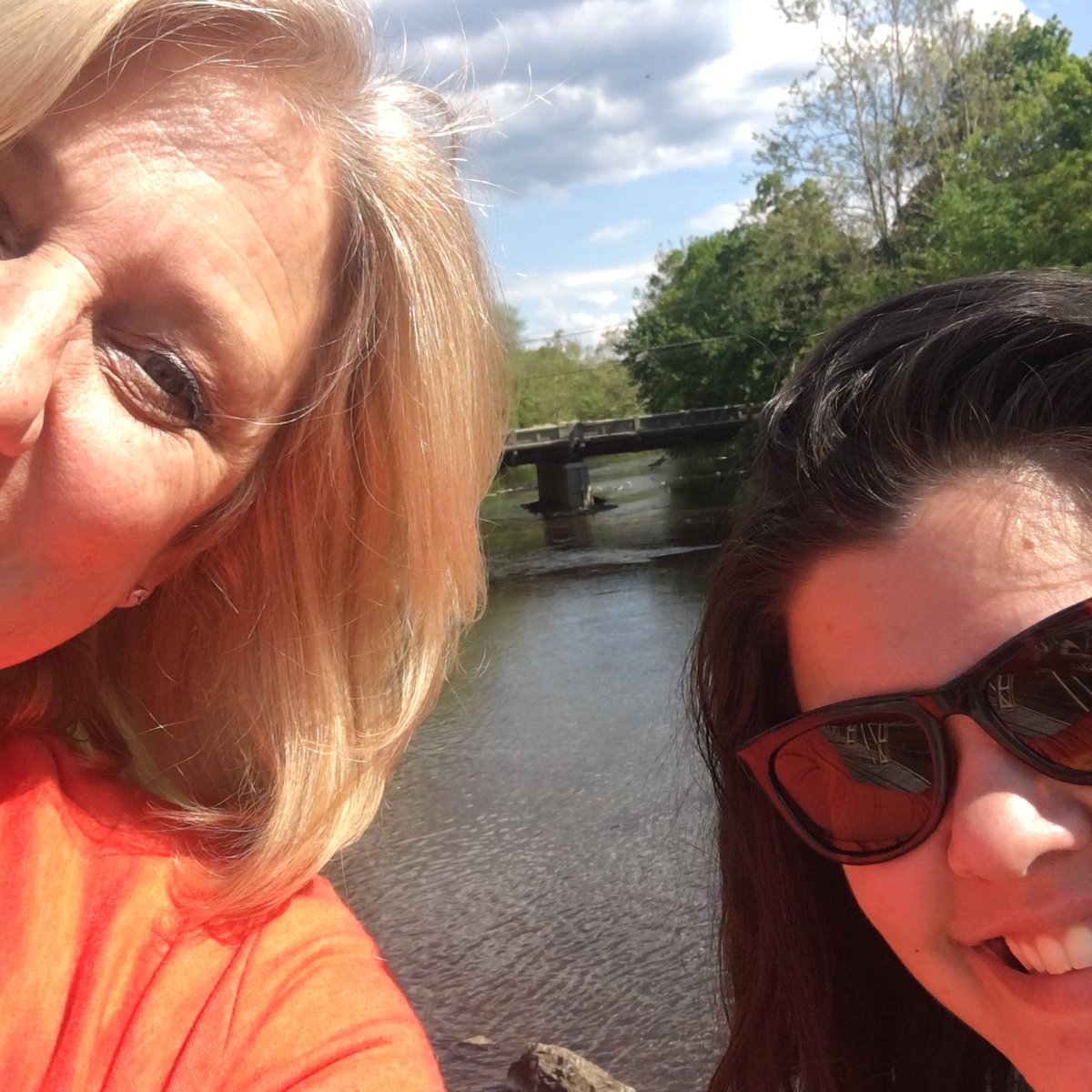 TheOfficeMill's tweet photo. Vicky and @FieldingLisa on a quick late afternoon walk around town to recharge. The sun is shining! #coworking https://t.co/Njzpqc5vR8