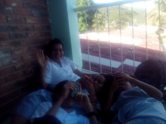 Jonathanc2000's tweet photo. #robandointernet
#JuevesDeGanarSeguidores @Basallo17Brayan @Jonathanc2000 @AndresCadena017 @tatiana17083270 https://t.co/KEFsY2HJeI