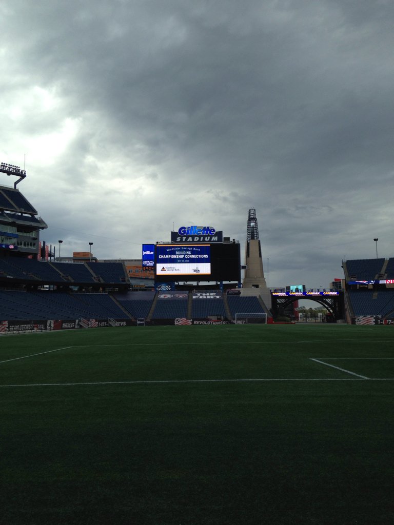 Thank you <a href="/middlesexbank/">Middlesex Savings Bank</a> for a great night!  We appreciate you! <a href="/MetroWestYMCA/">MetroWest YMCA</a>