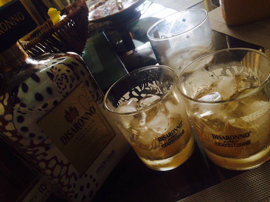 That's how we roll <a href="/Disaronno_USA/">Disaronno USA</a> #robertocavalli