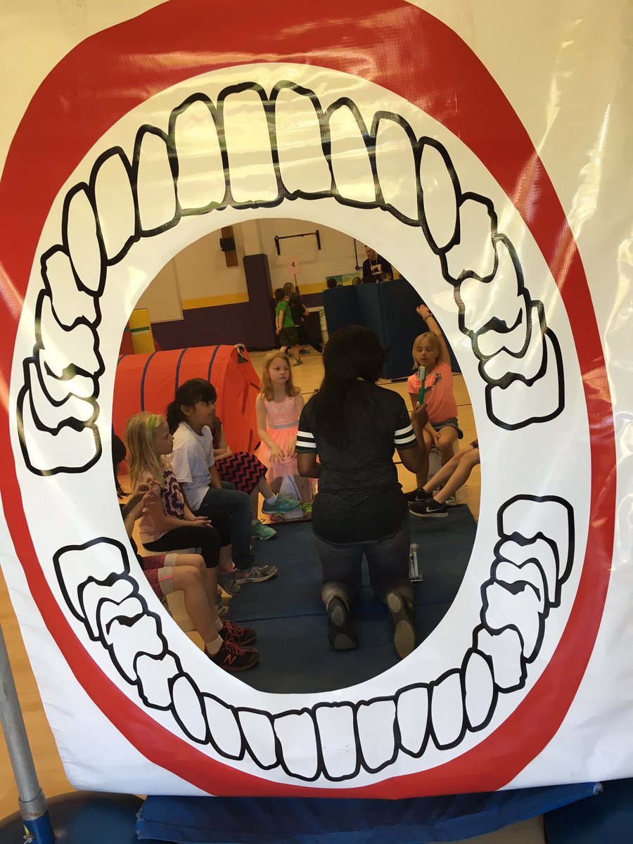 Emily_PLTW's tweet photo. Open wide!! Learning about dental health at the #BodyWalk https://t.co/xDRRwO354U