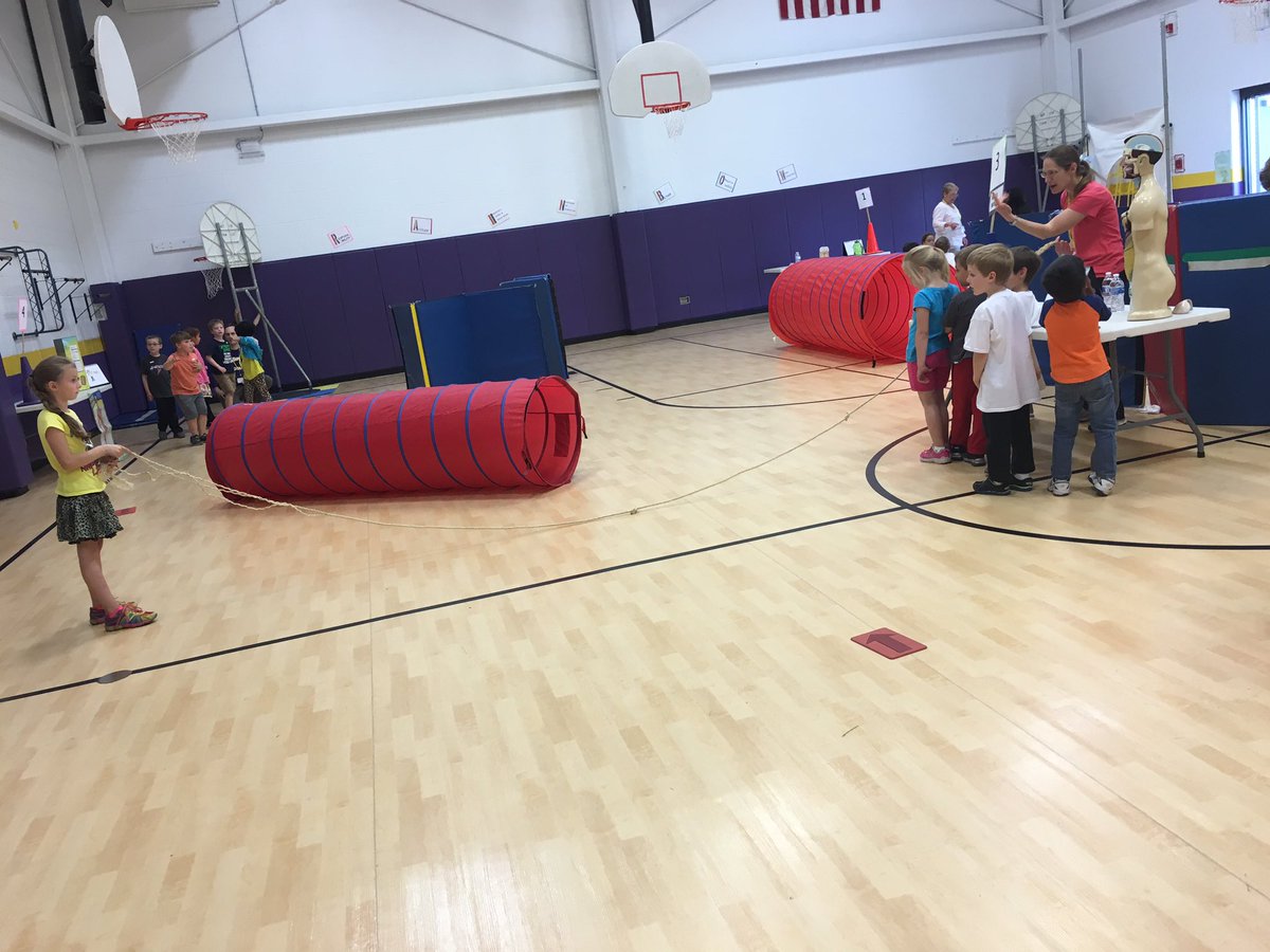Emily_PLTW's tweet photo. THANK YOU volunteers and staff for making our Spring into Fitness day a success! #BodyWalk #Fitness #HealthSTEM https://t.co/RU51pbLFCt