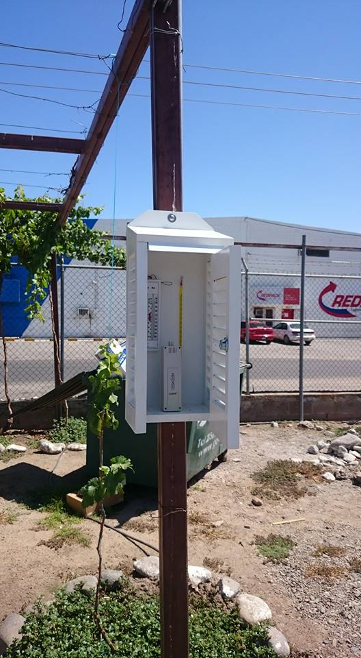 Estrenando garita meteorológica en <a href="/GlobalMet/">GlobalMet</a> #Hermosillo #Sonora #clima