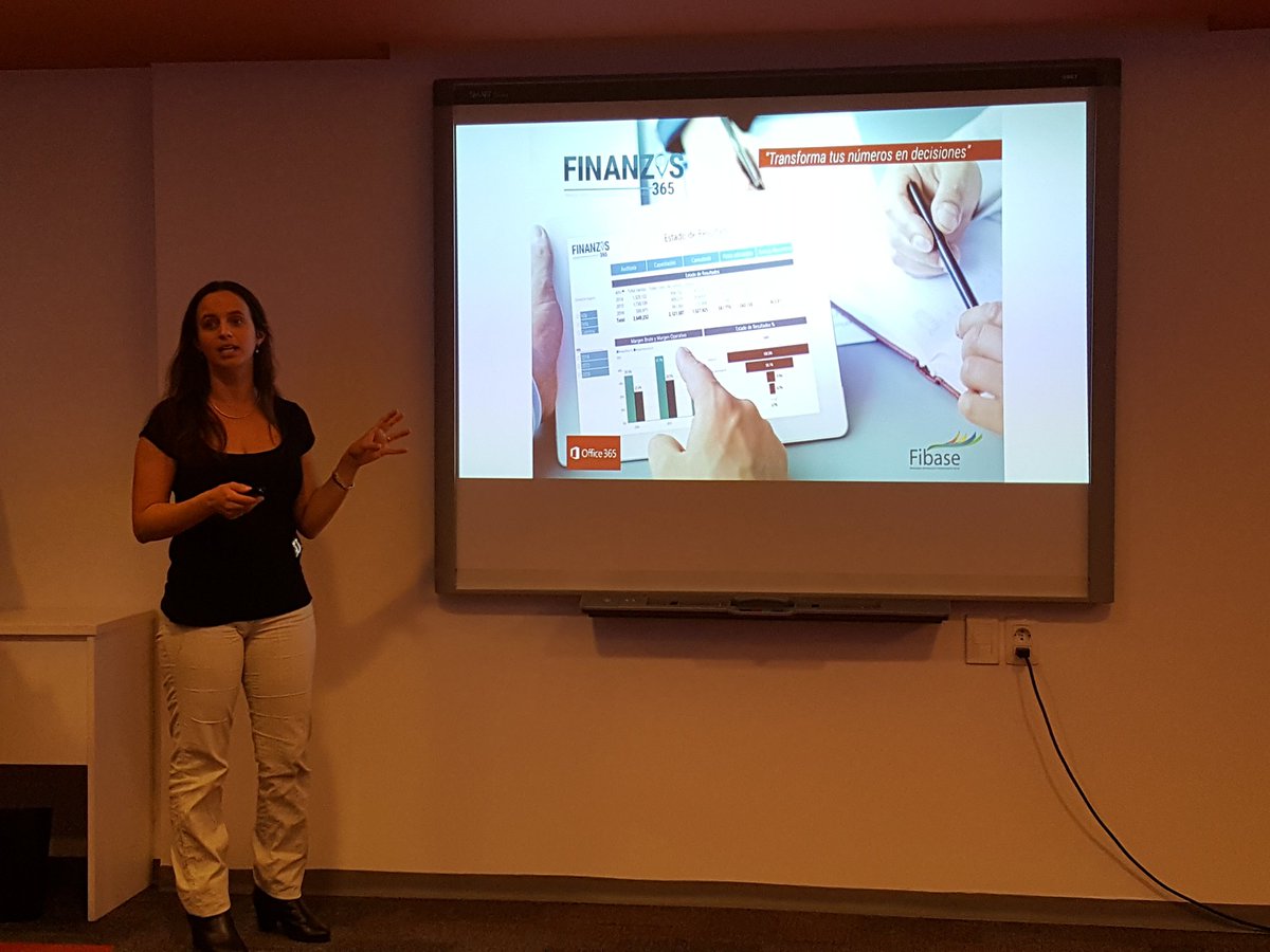 Caro Romero tweet media