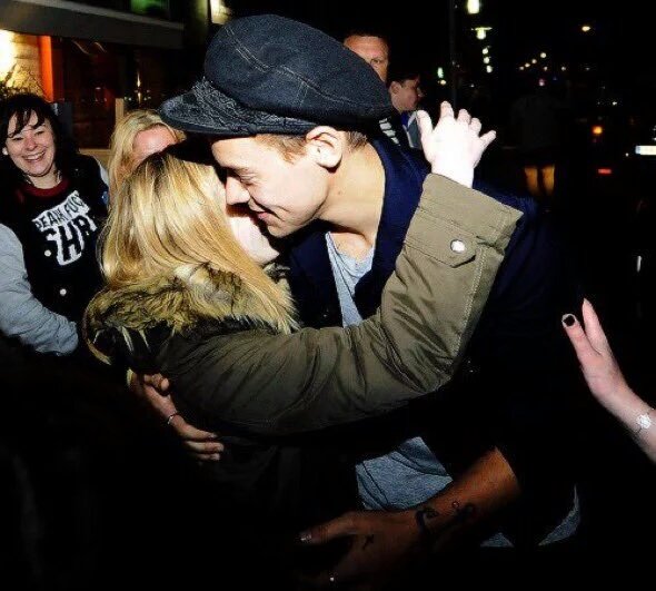 Swavey1D's tweet image. How amazing are these pictures and how amazing does Harry look.