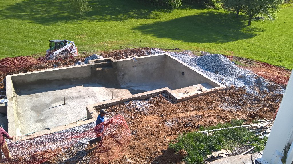 DanielColeman's tweet photo. Day 41, Pool modifications have been made can U point them out? Landscaping started, Sewage line broke ๐ #pool2016 https://t.co/e8JEh1gWGH