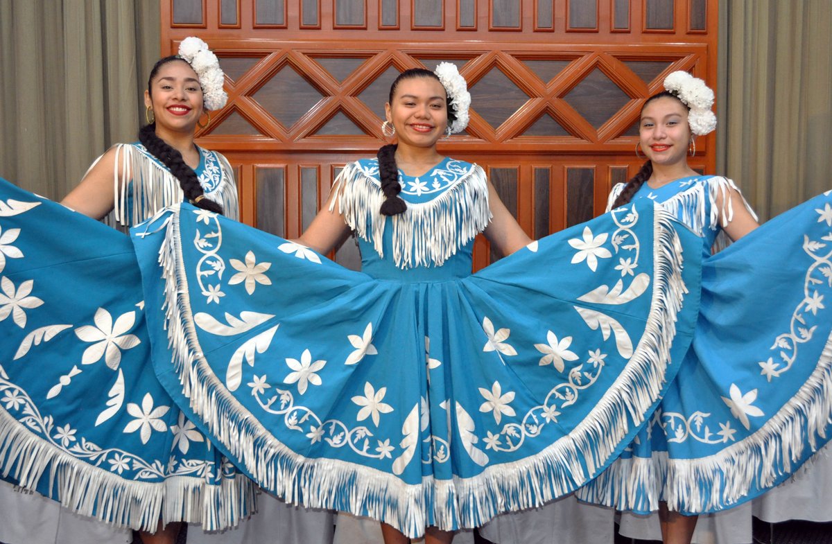 ucuvi_c_vivas's tweet photo. El trío Nueva Herencia de #CdVictoria, #Tamaulipas, viajará a #Rusia para presentarse en Festival #MoscowMeetFriends https://t.co/dpGMWIOxhp