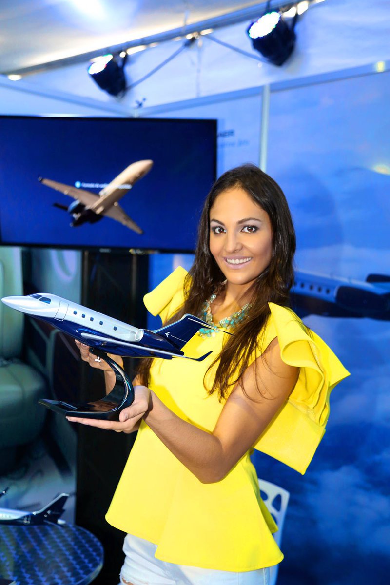 vipmagazinepty's tweet photo. #luxurytravel #luxury #style #StyleOnTour @fly_executive @embraer #happyhour #executive #travelblogger #BloggerLife https://t.co/VkrRXgMs6P
