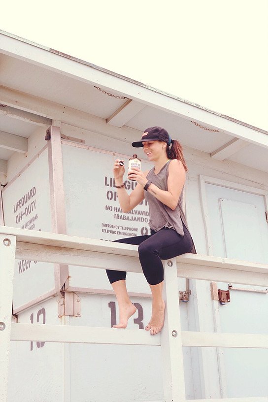 ForEnvyShop's tweet photo. @BgirlShorty loves her Black Capri leggings >> https://t.co/wWuHJGODiQ #fitness goals @ThebabesLA https://t.co/e8KGosAdNA