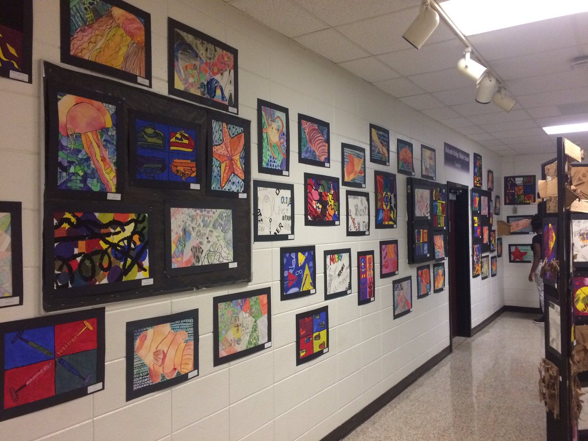 Cen10VisualArt's tweet photo. #HBMSHawks art show is up and ready! https://t.co/LrTD40Fhzl