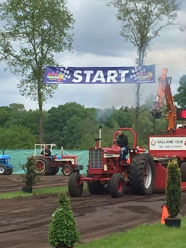 TTP2005's tweet image. Op Facebook pagina staan meerdere foto's van afgelopen weekend #autorodeo #trekkertrek ect. m.facebook.com/ttpenninkskott….